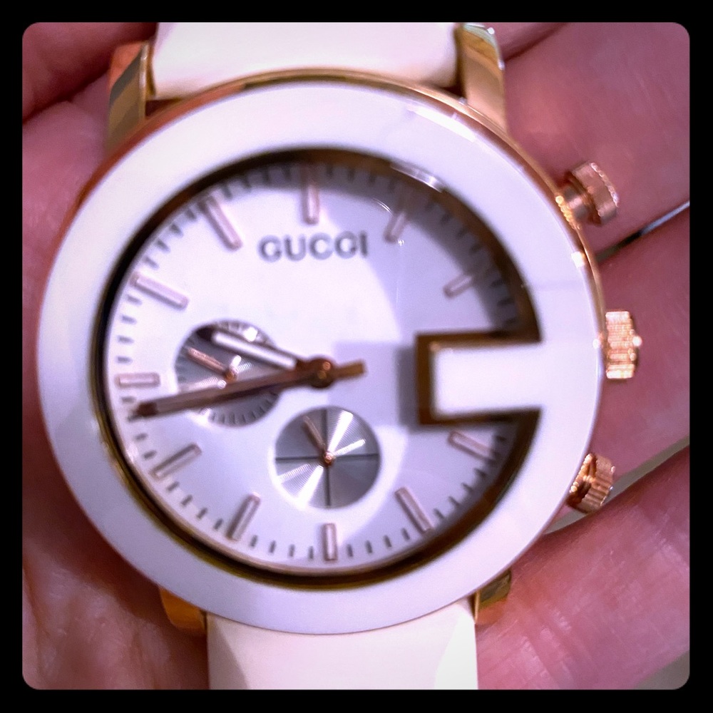 Gucci unisex watch